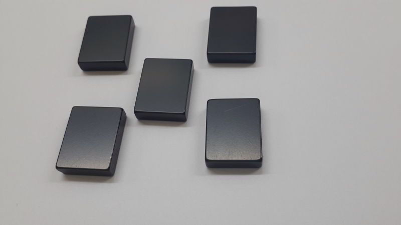 新能源汽車(chē)電機用釹鐵硼磁體