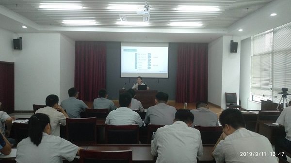 劉軍講解《技控改進(jìn)的方法與應用》.jpg